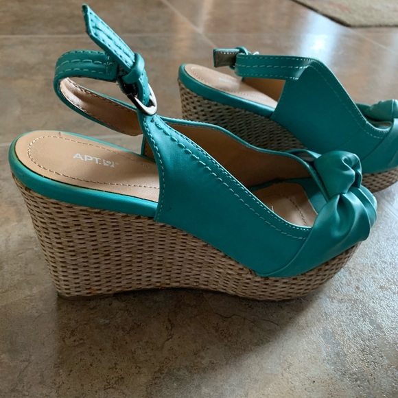 Apt. 9 Ankle-Strap Wedge Sandals - Picture 4 of 7